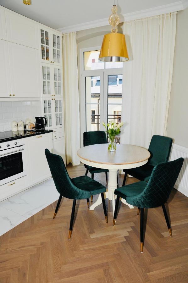 Gold Apartment Piotrkowska 37 Łódź Esterno foto